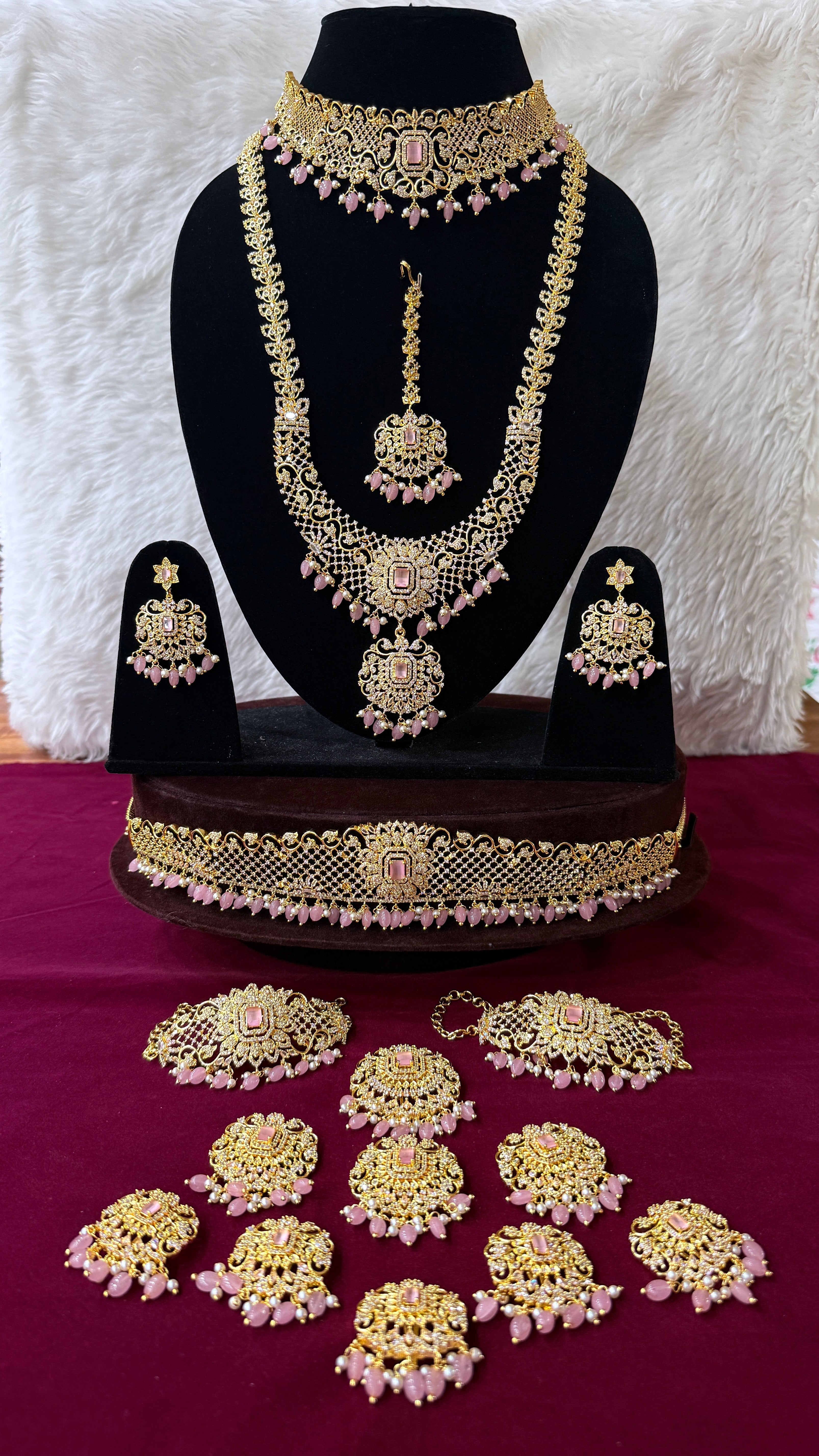 Luxurious Multi-Piece Grand Wedding Marriage Set