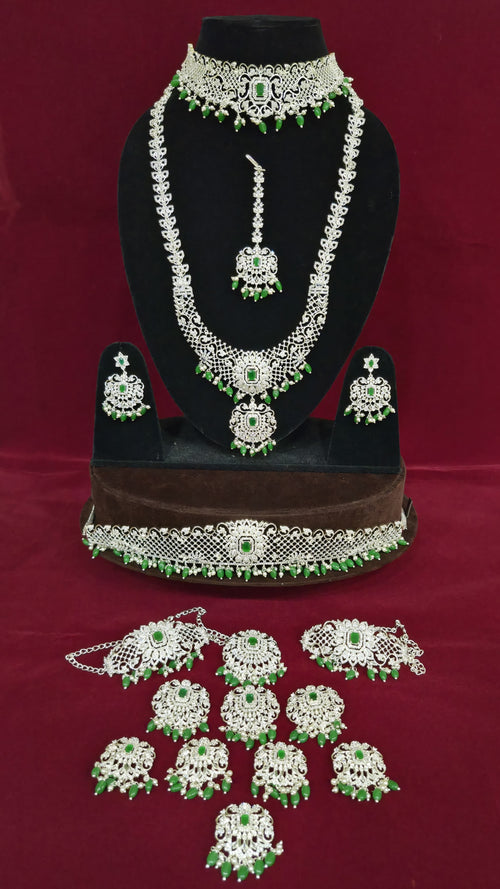 Elegant Silver-Plated Emerald Green Marriage Set Choker with Hanging Beads
